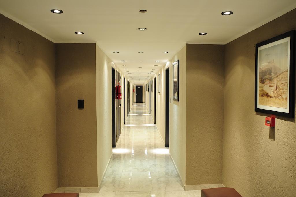 Hotel Euzko Alkartasuna Macachín エクステリア 写真