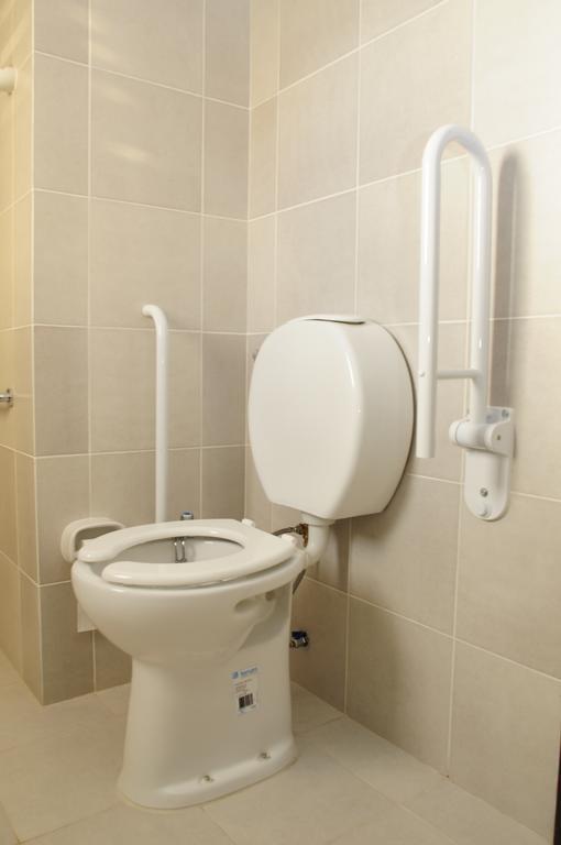 Hotel Euzko Alkartasuna Macachín エクステリア 写真